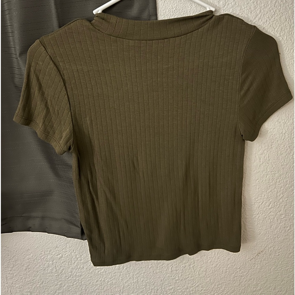 Olive green basic top - Picture 5 of 6